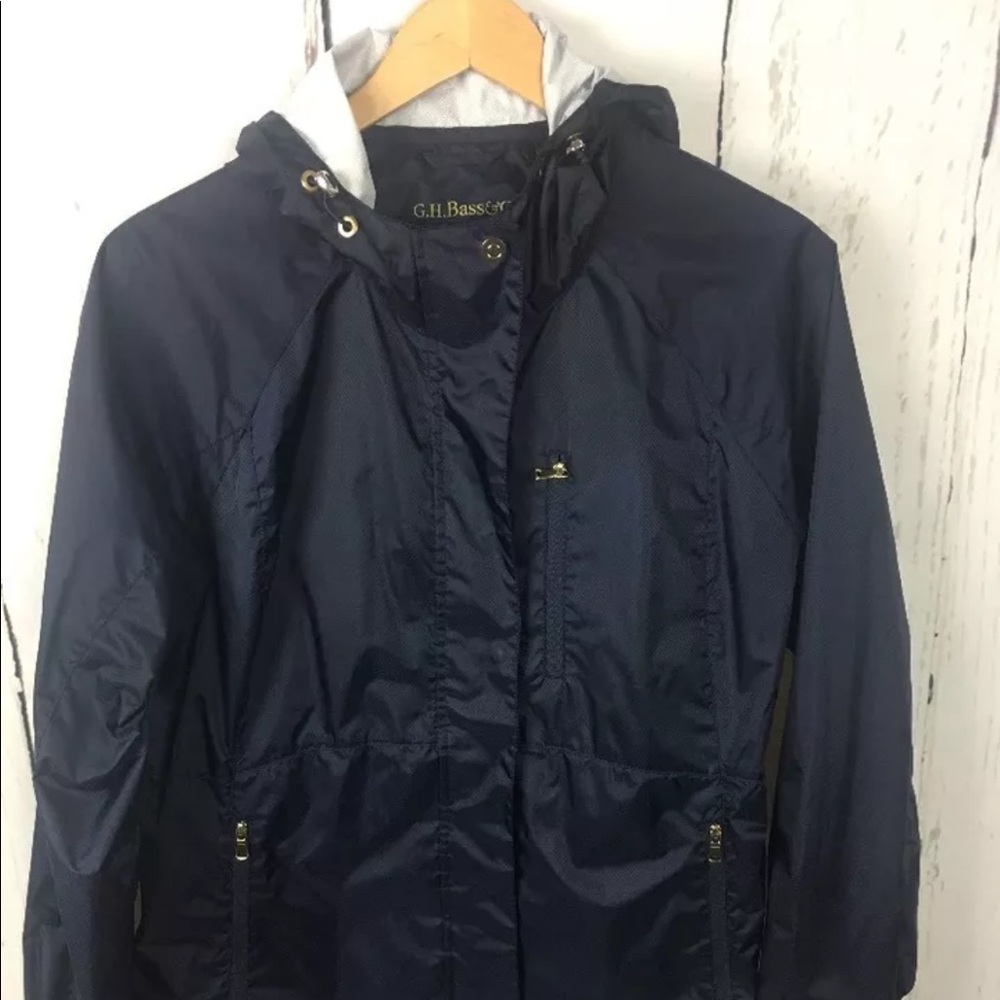 G. H. Bass & Co. Women's Size L Navy Blue Raincoat